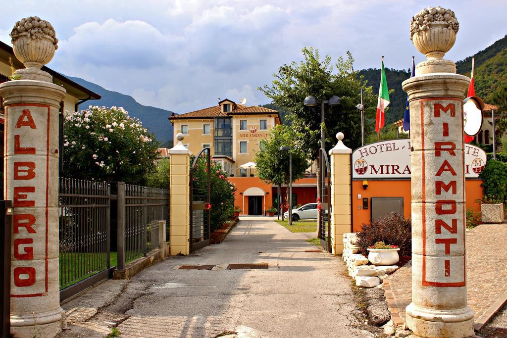 Hotel Miramonti Enoteca Pove del Grappa Buitenkant foto